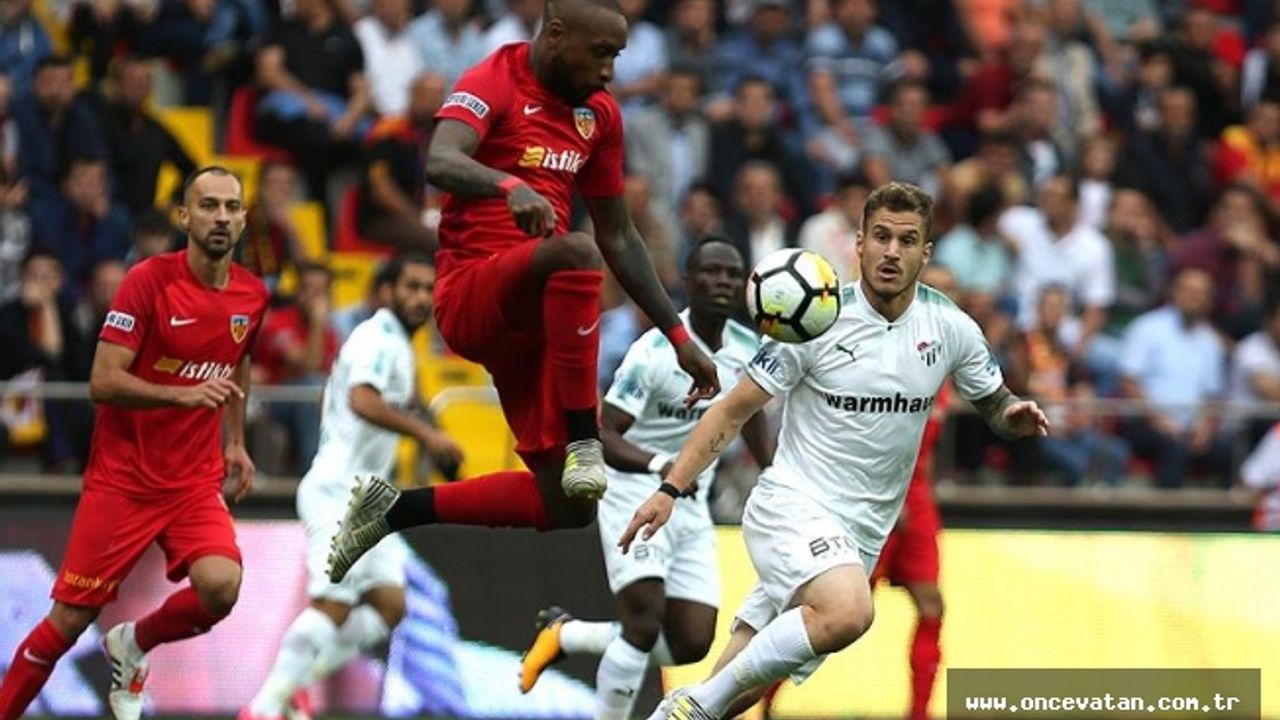 Kayserispor 3 puanı 3 golle aldı