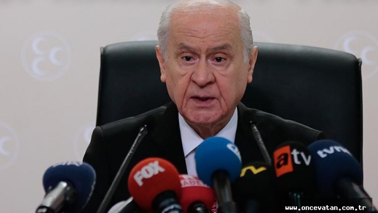"Türkiye'yi teslim alacağını sanan komplo bozgun yaşayacak"