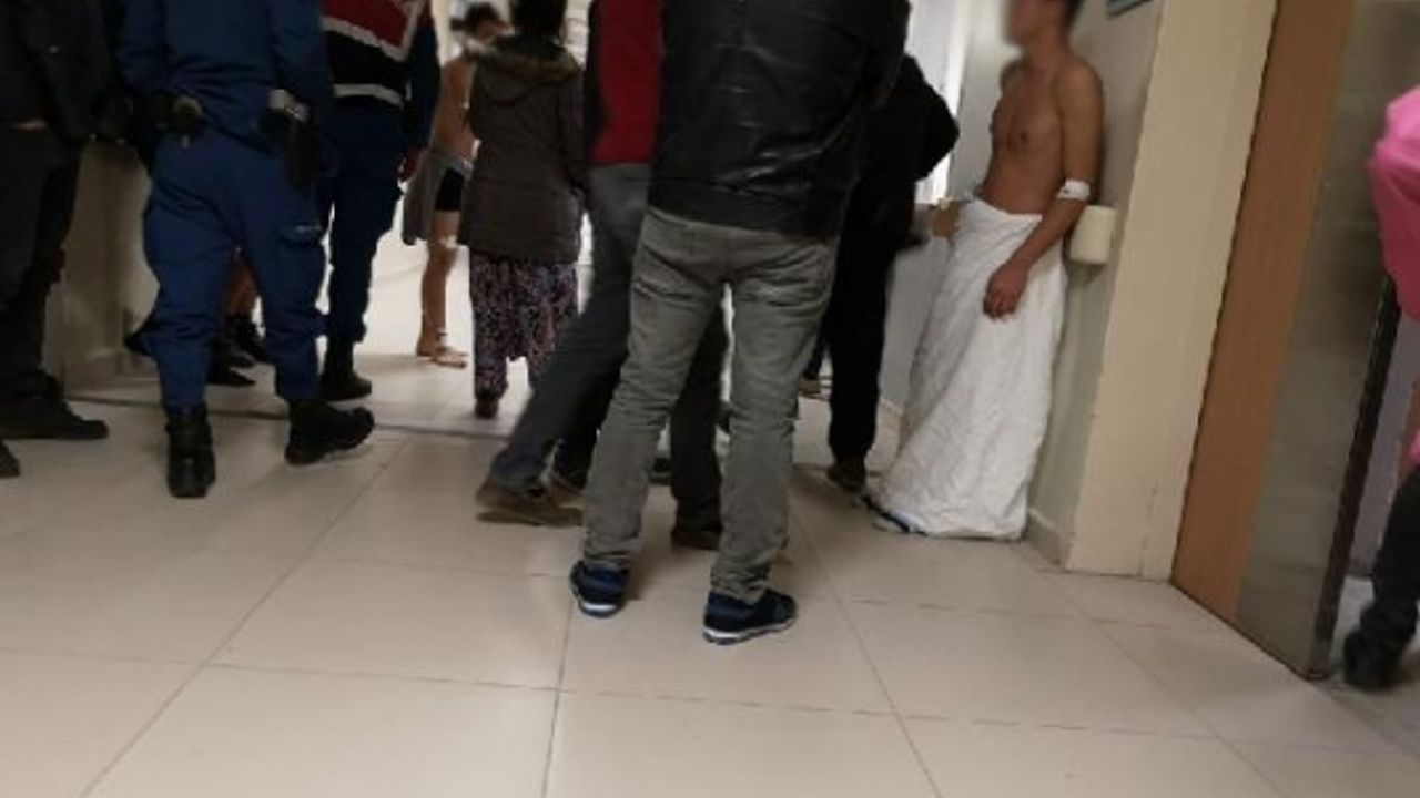 10 kişilik gruba av tüfeğiyle ateş açtı: 5 yaralı 