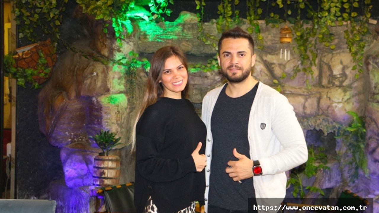 Kapalı Perdelerimizi Özhan ile aralıyoruz