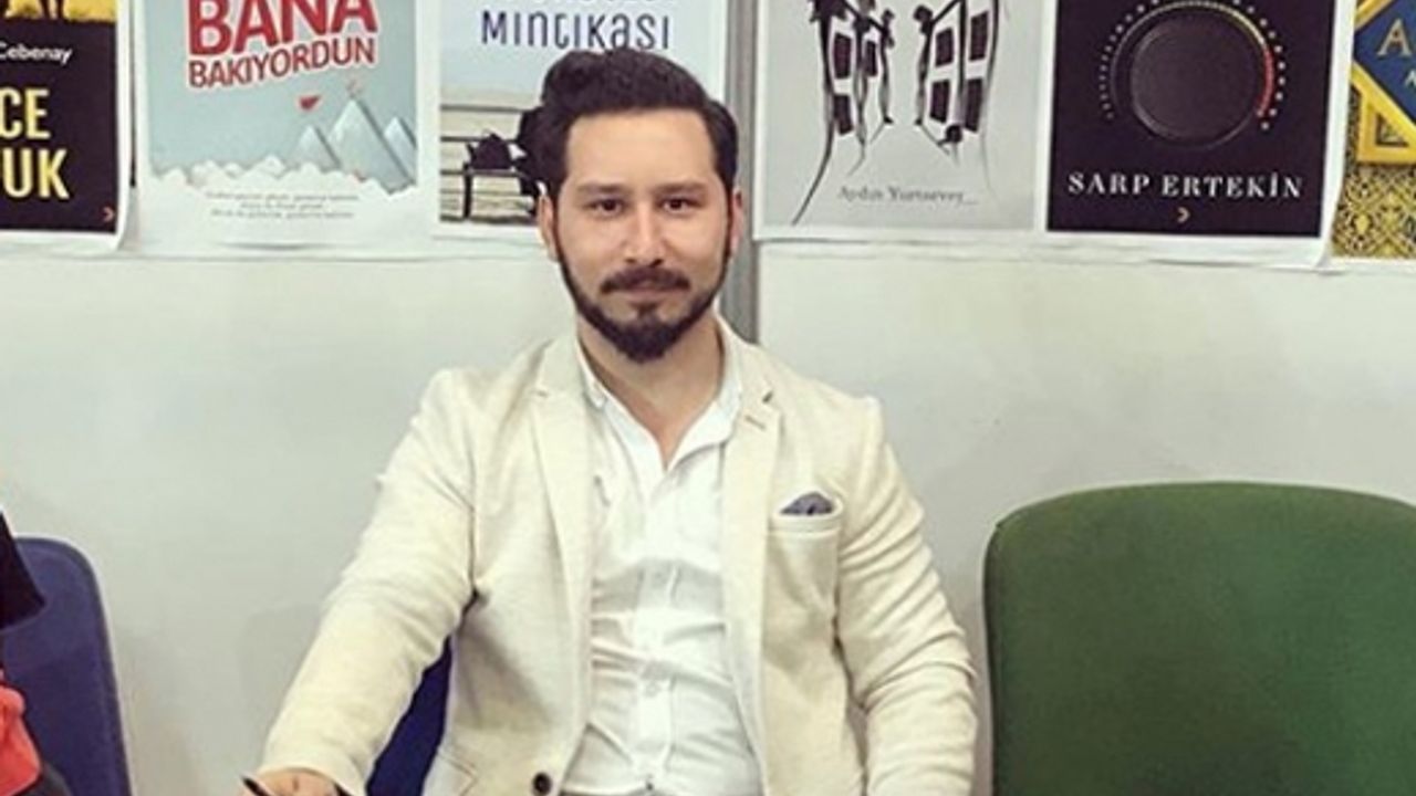 Yazar Ferdi Gül ve yeni kitabı ‘Aşkın Kara Deliği’