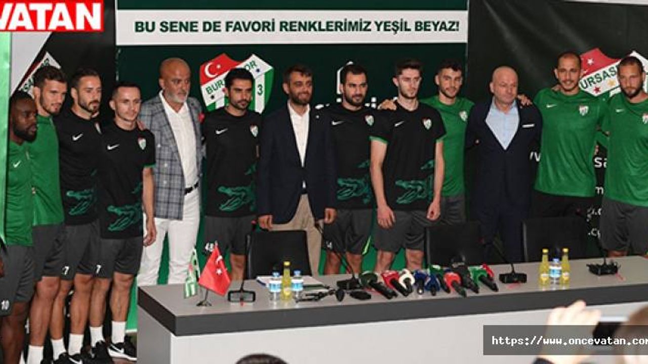 BURSASPOR YENİ TRANSFERLER İÇİN İMZA TÖRENİ