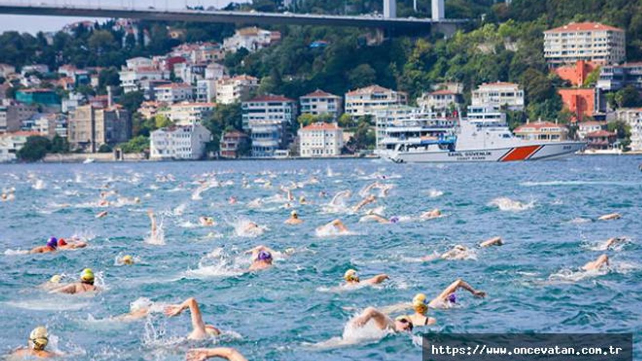 İstanbul Boğazı'nda parkur rekoru kırıldı