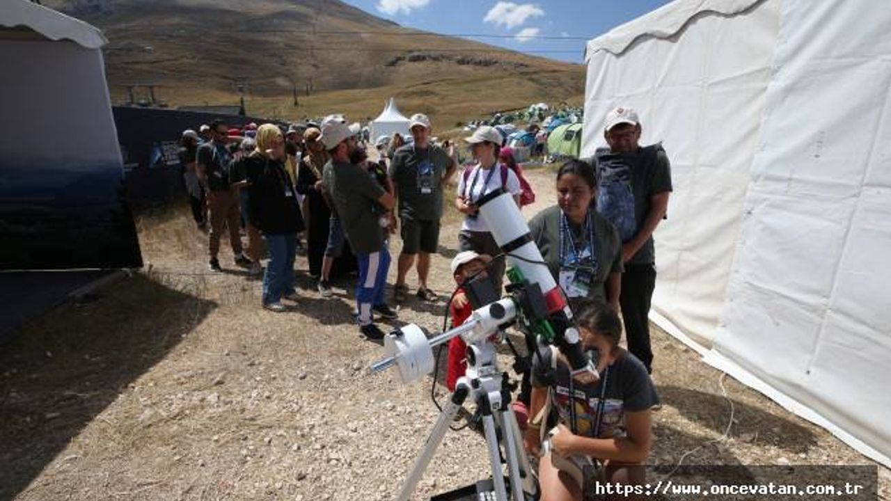 ANTALYA GÖKYÜZÜ GÖZLEM ETKİNLİĞİ’NDE METEOR YAĞMURU