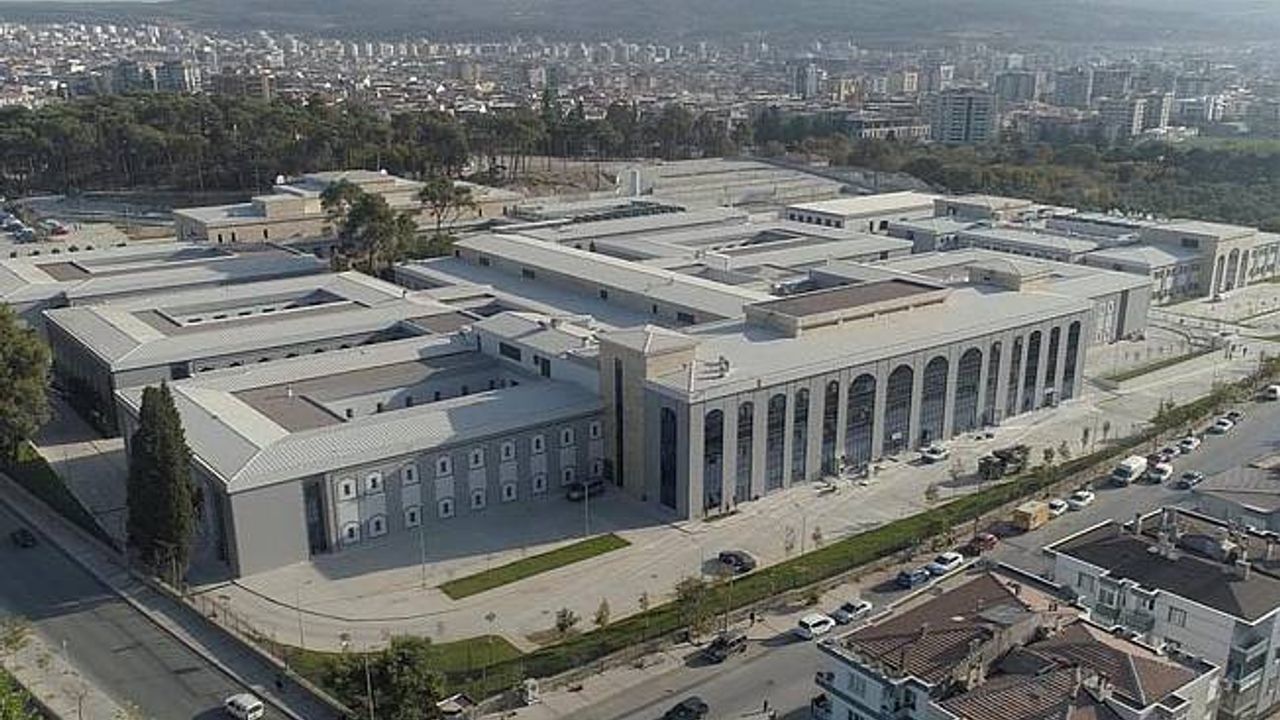 'Acil Durum Hastanesi' Buca Seyfi Demirsoy'da Hasta Kabulü Başladı ...