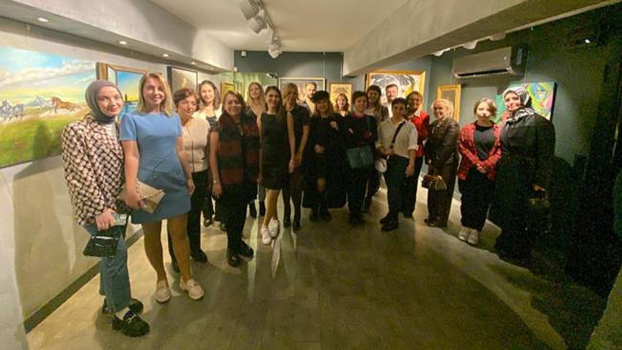 La Vision Art Gallery’de yepyeni bir sergi LUCK Önce Vatan Gazetesi