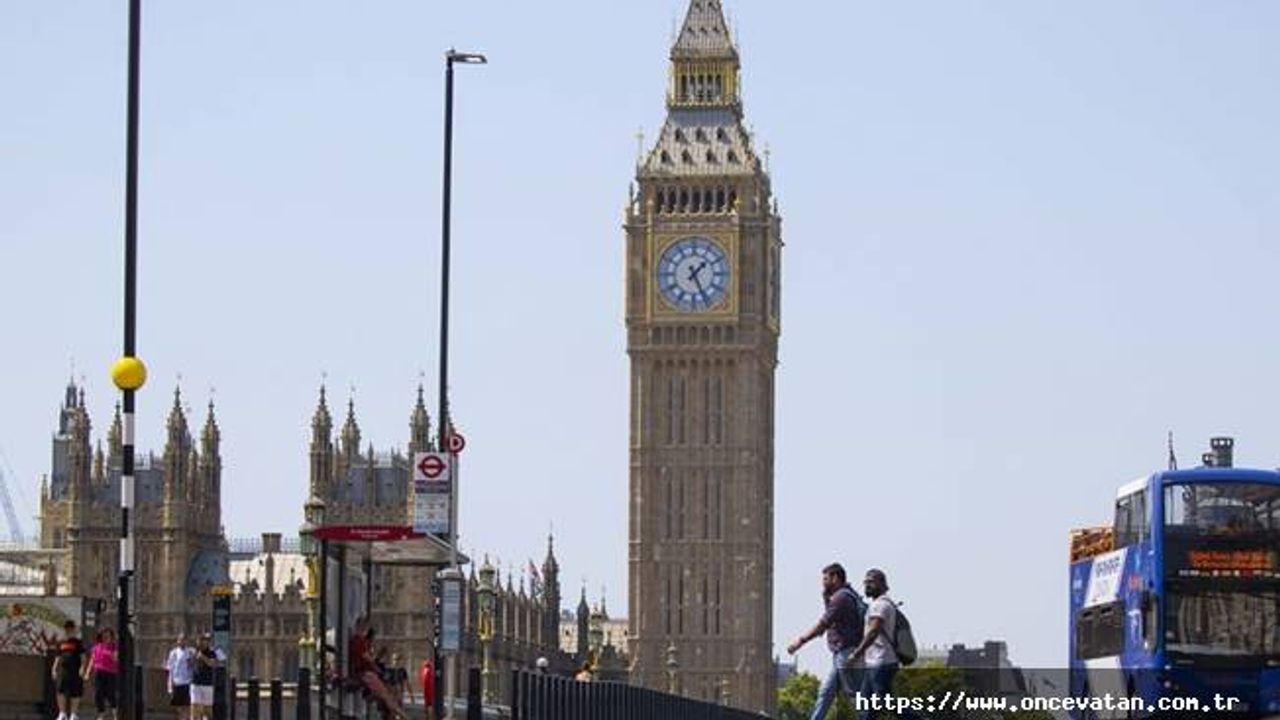 İngiltere'den Brexit sonrası en büyük ticari anlaşma