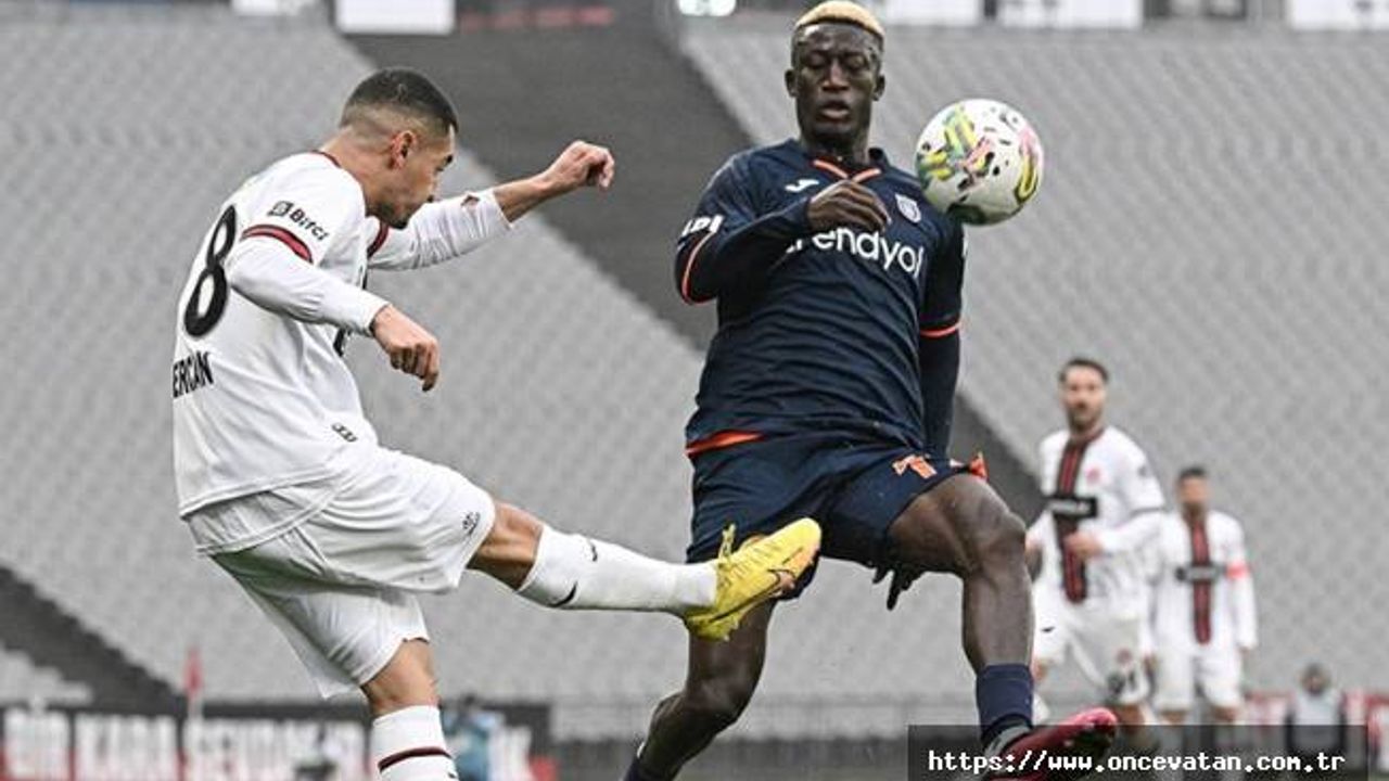 Medipol Başakşehir, VavaCars Fatih Karagümrük ile 2-2 berabere kaldı