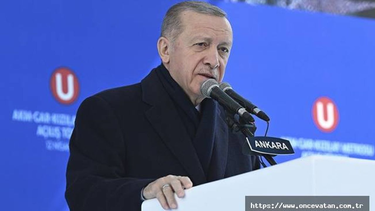 Cumhurbaşkanı Erdoğan: Şimdi Türkiye Yüzyılı ile güçlü Türkiye'nin inşası için kolları sıvama vaktidir