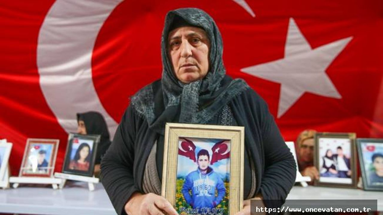 Diyarbakır annelerinden Taşçı: Evladım beni görüyorsa gelsin, çifte bayram yaşayalım