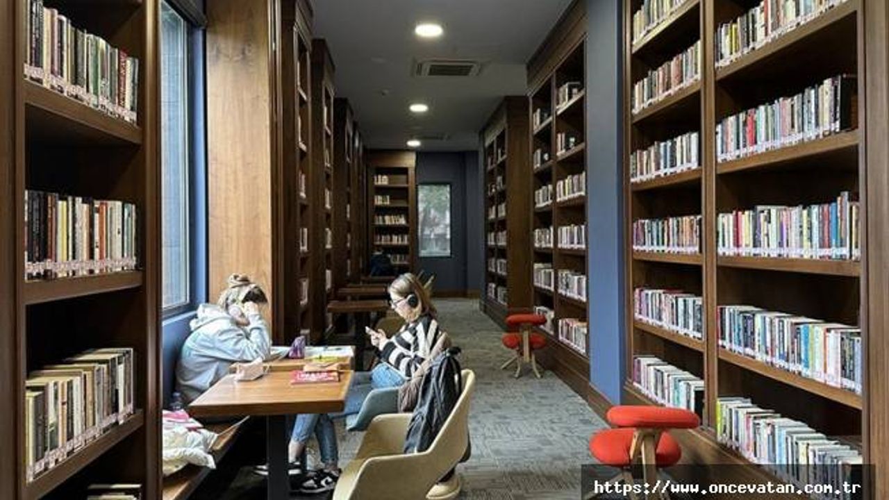 Fazlı Aydın Millet Kütüphanesine öğrenciler yoğun ilgi gösteriyor