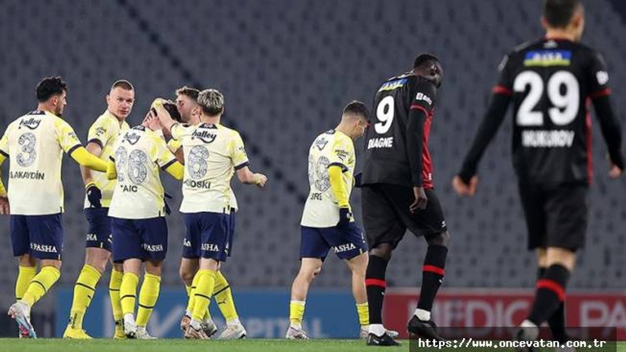 Fenerbahçe, Fatih Karagümrük deplasmanında 3 puanı aldı