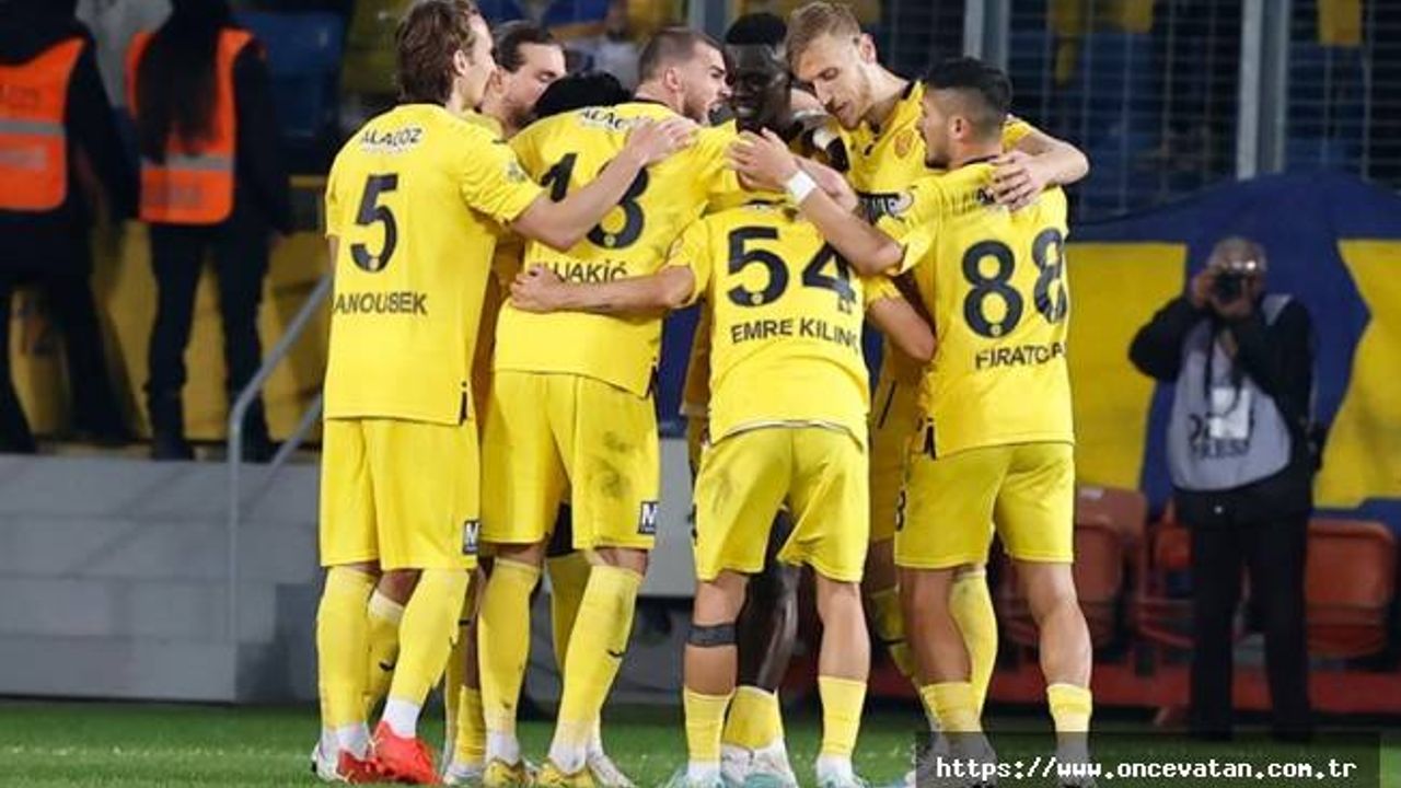MKE Ankaragücü'nde kupa galibiyeti, İstanbulspor maçı öncesi moralleri yükseltti