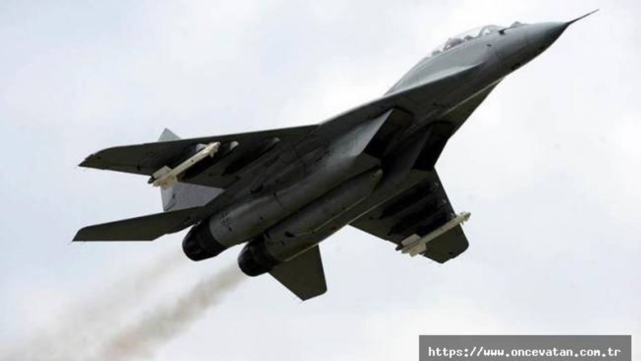 Polonya MiG-29 uçaklarının Ukrayna'ya teslimi için Almanya'dan onay istedi