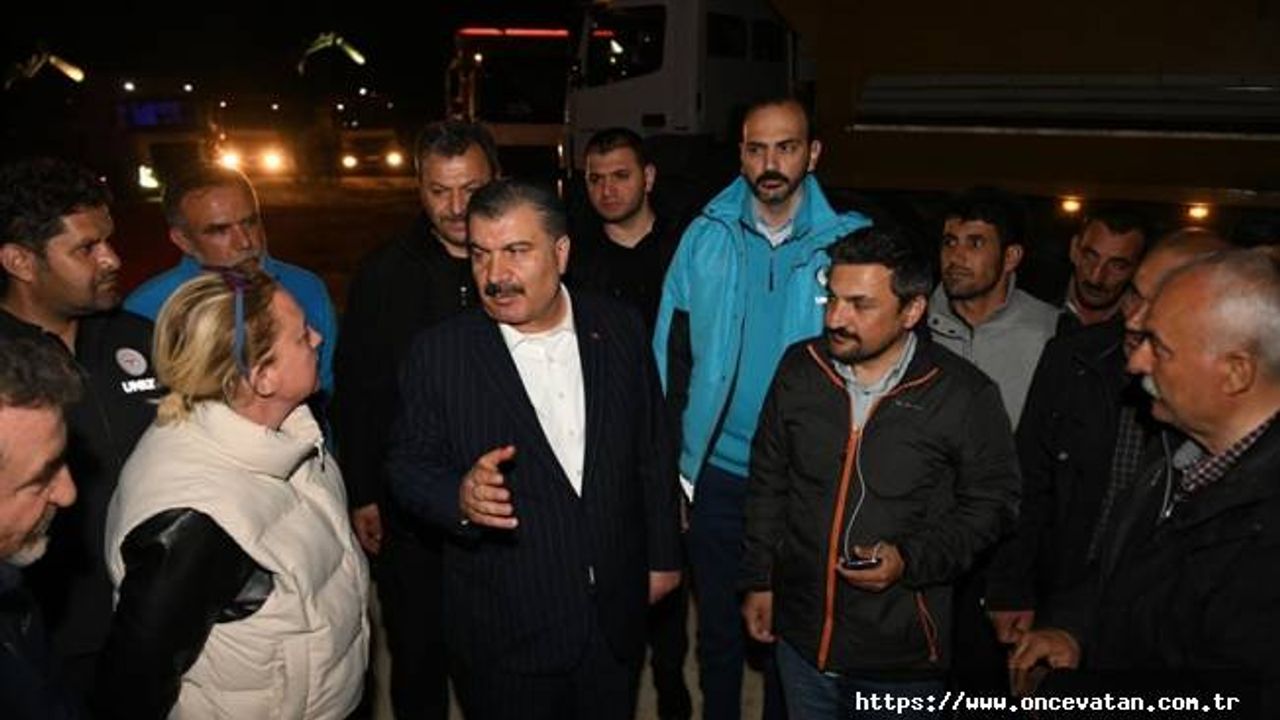Sağlık Bakanı Koca, Defne Devlet Hastanesi inşaatında incelemelerde bulundu