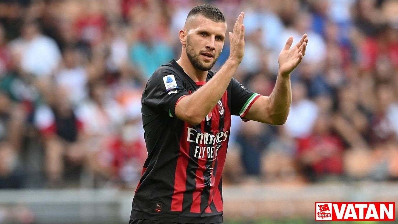 🦅 Beşiktaş, Milan'dan Ante Rebic'i bonservisiyle kadrosuna katıyor.. ⏳ 📎  TRT Spor ---- #anterebic #rebic #besiktas #beşiktaş #acmilan…