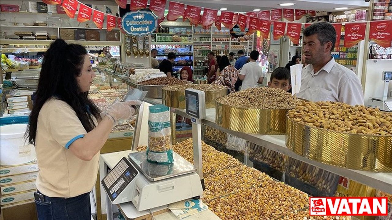İç Anadolu'da arife günü alışveriş yoğunluğu