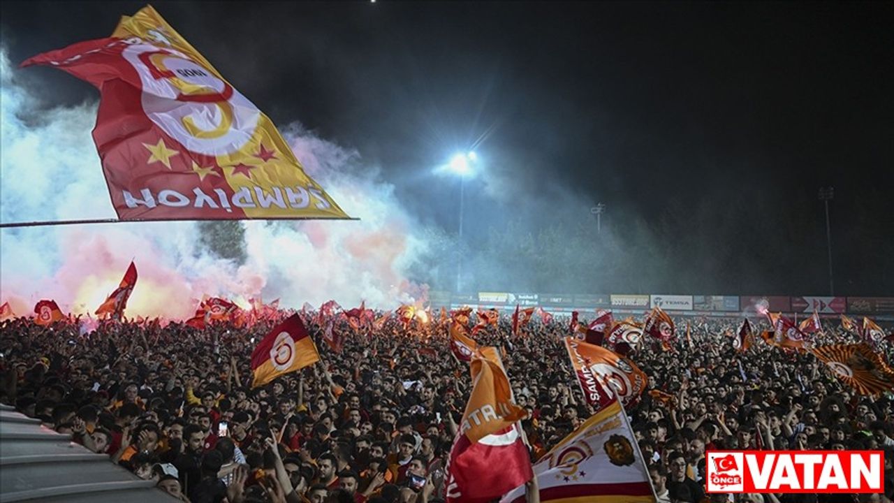 Galatasaray'a şampiyonluk kupasını, TFF Başkanı Büyükekşi verecek