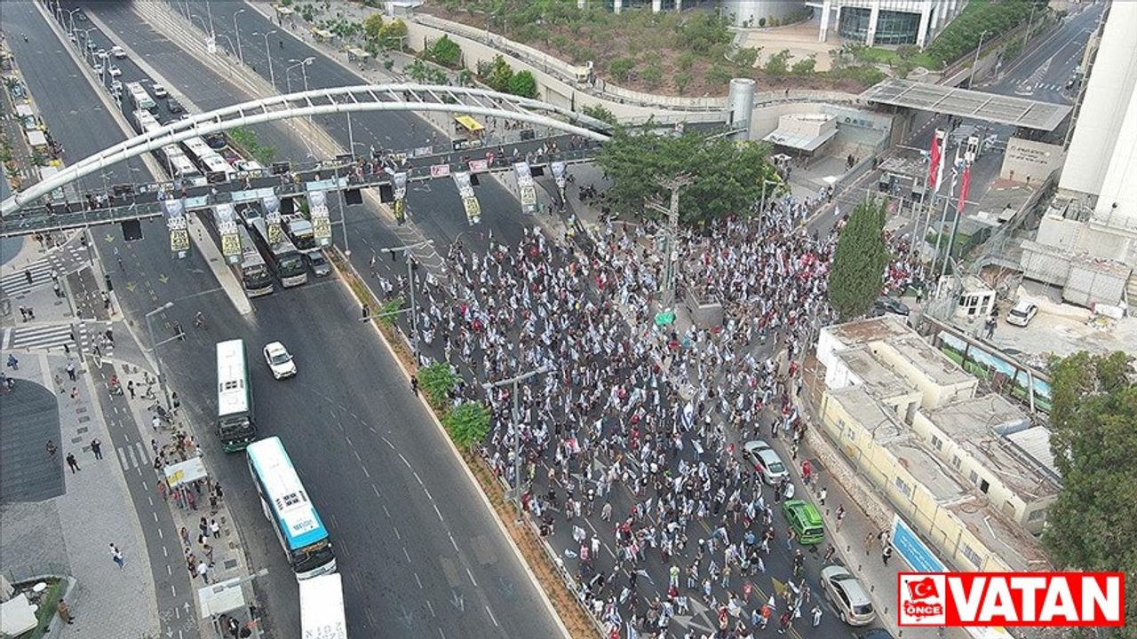 İsrail'de Netanyahu karşıtı protesto hareketi sivil itaatsizlik eylemlerine başladı