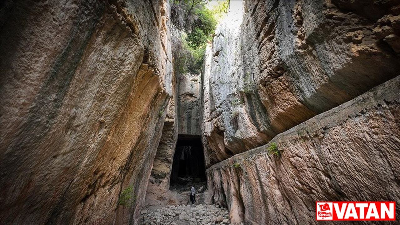 Hatay'daki Titus Tüneli ve Beşikli Mağara FPV dronla görüntülendi