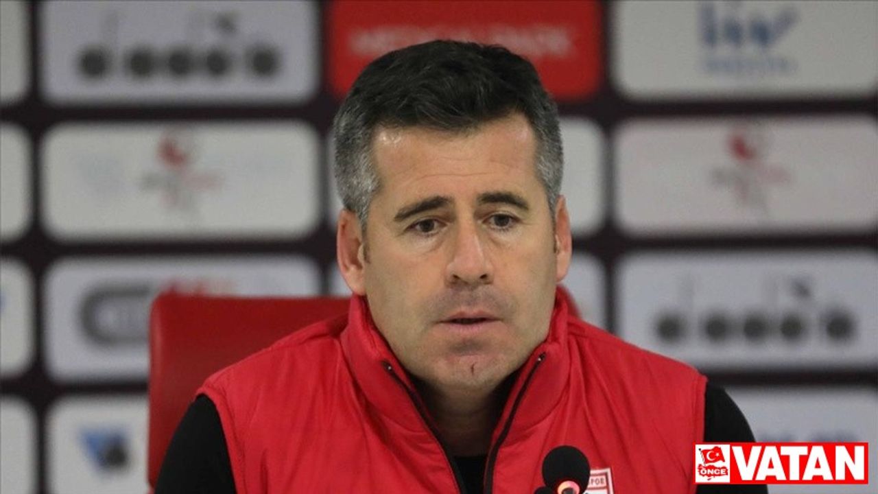 Samsunspor, teknik direktör Hüseyin Eroğlu: Rakibe göre kazanmaya yakın taraf bizdik