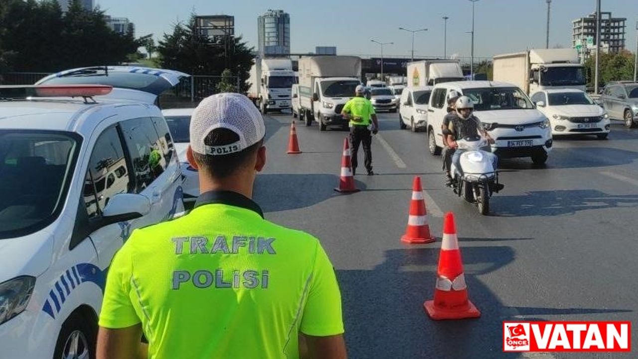 İstanbul'da usulsüz siren-çakar kullanan araçlara yönelik denetim yapıldı