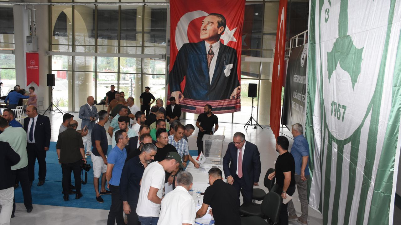 Giresunspor Kulübü Başkanlığına yeniden Nahid Ramazan Yamak seçildi