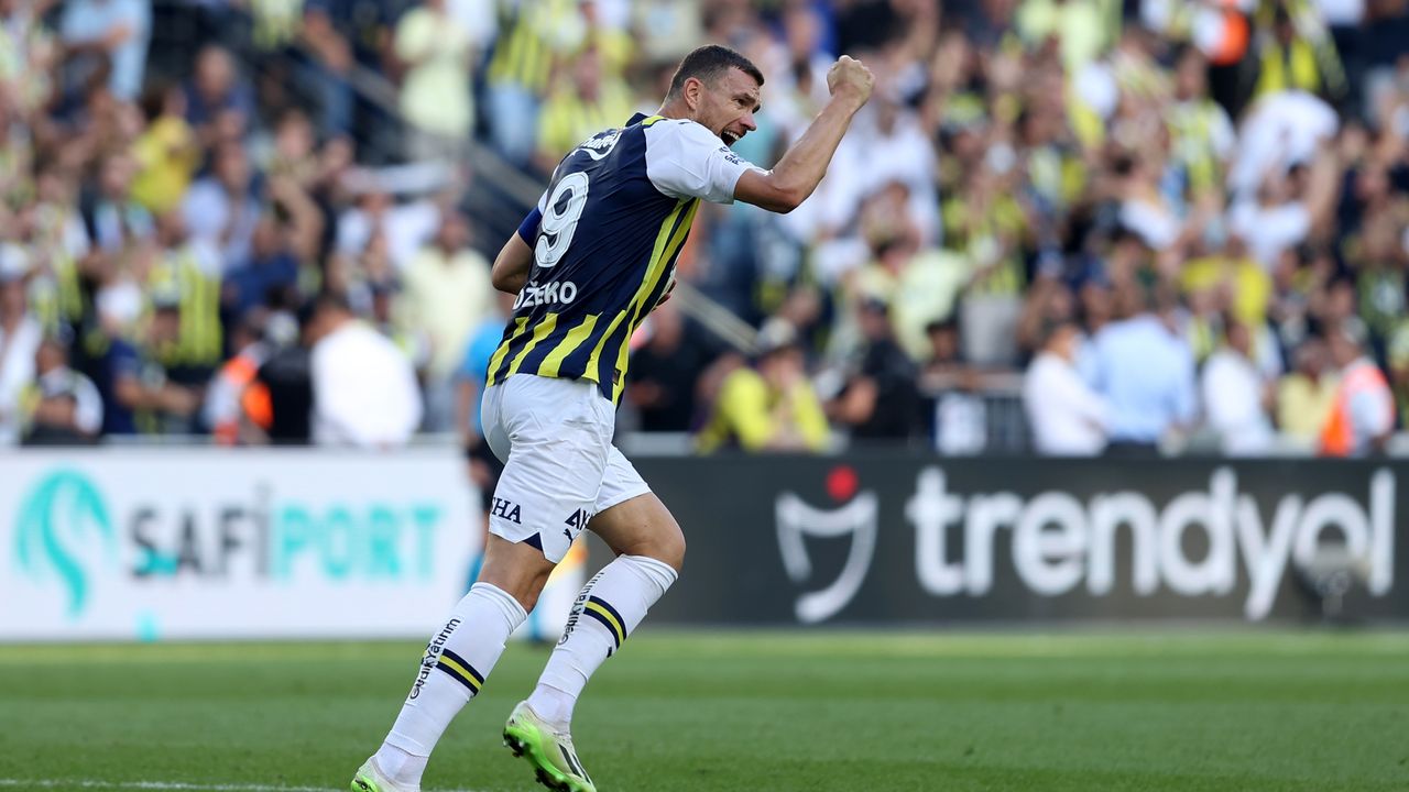 İlk yarı sonucu: Fenerbahçe 1 - Bitexen Antalyaspor 1