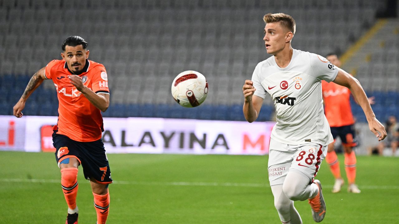İlk yarı sonucu: RAMS Başakşehir 0 - Galatasaray 1