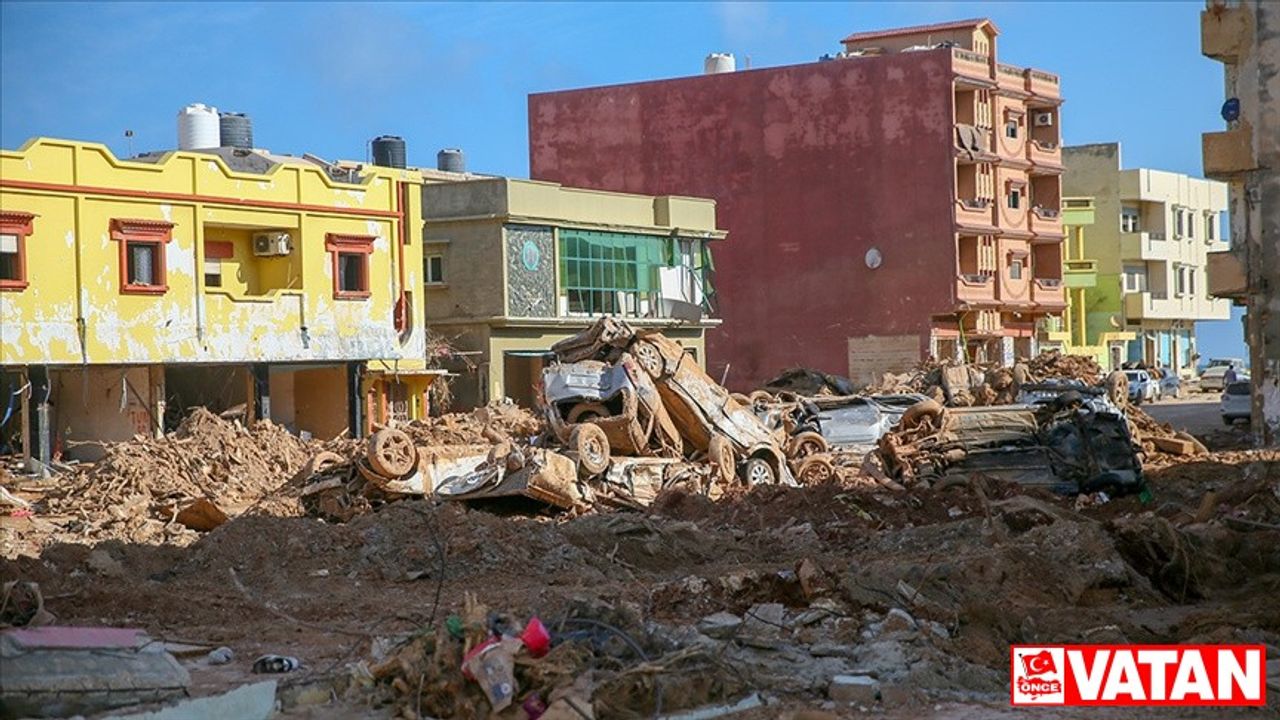 Libya'da selin vurduğu Derne kentinde bir günde 245 cesede ulaşıldı
