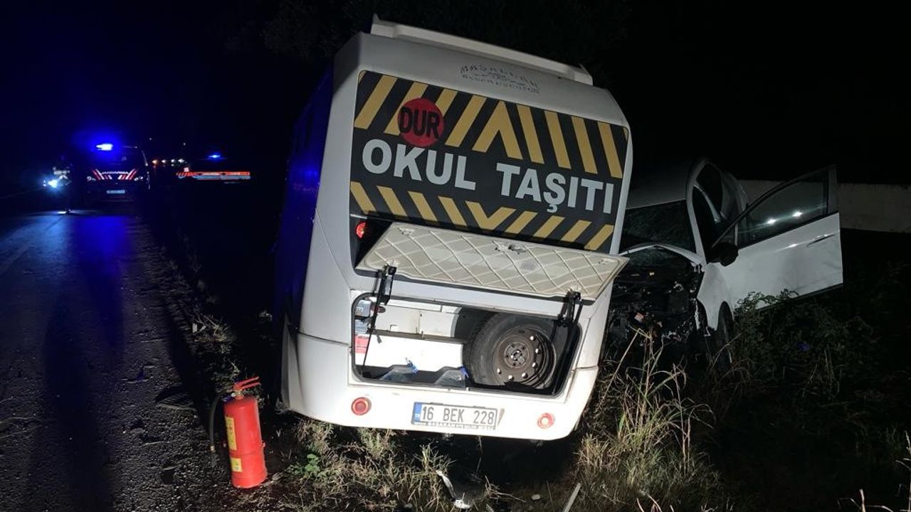 Bursa’daki trafik kazasında 5 kişi yaralandı