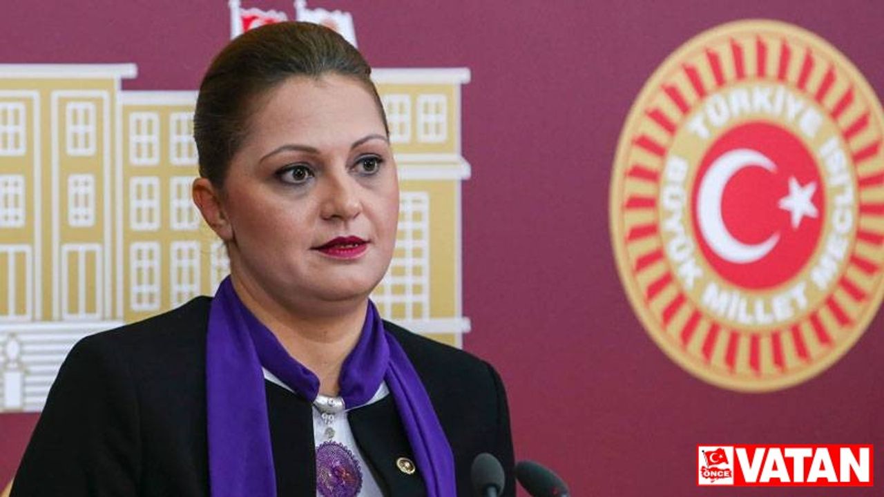 CHP'li Köksal, Meclis'te kadınlarla basın toplantısı düzenledi:
