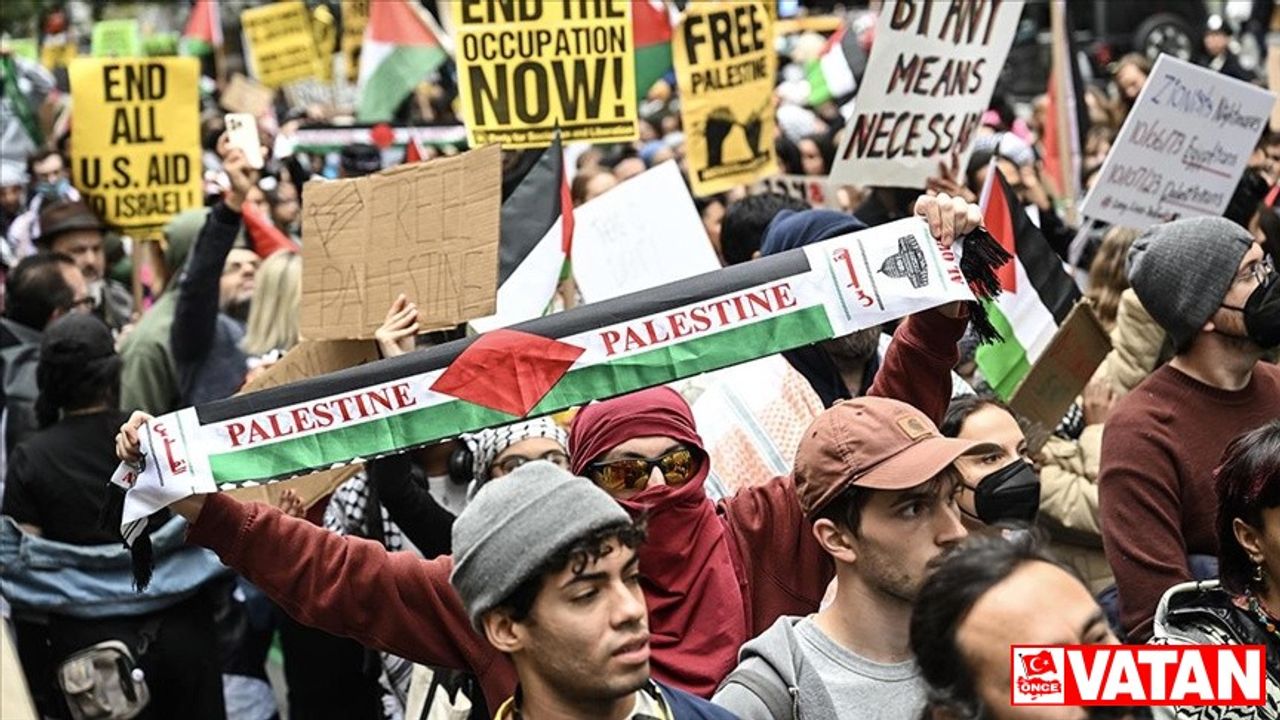 New York'ta Filistin'e destek gösterisi yapıldı