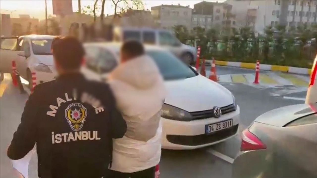 İstanbul'da "usulsüz çürük raporu" operasyonunda 11 zanlı yakalandı