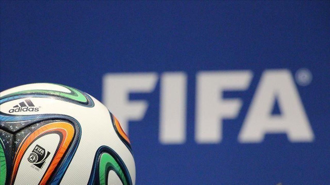 FIFA'dan "hakemsiz futbol olmaz" mesajı