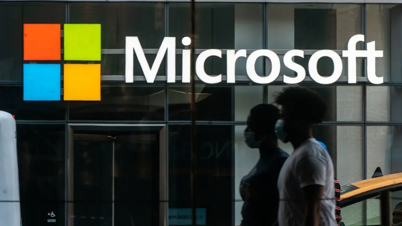 Apple'ı Geçin: Microsoft artık halka açık en değerli şirket