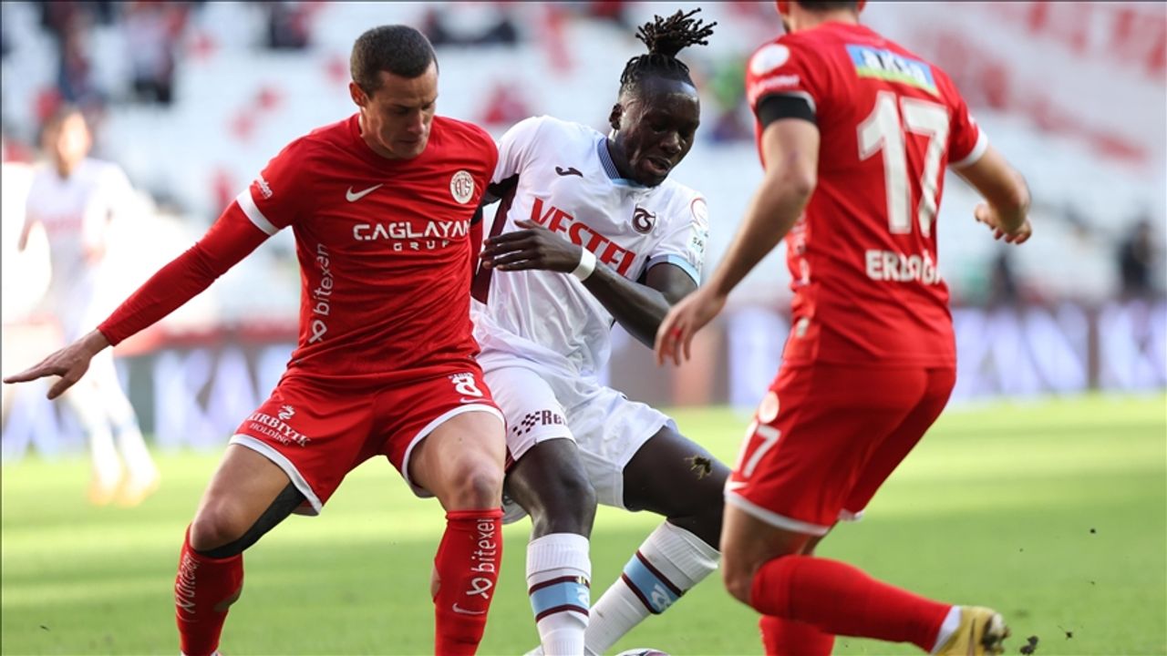 Antalyaspor sahasındaki yenilmezlik serisini 7 maça çıkardı