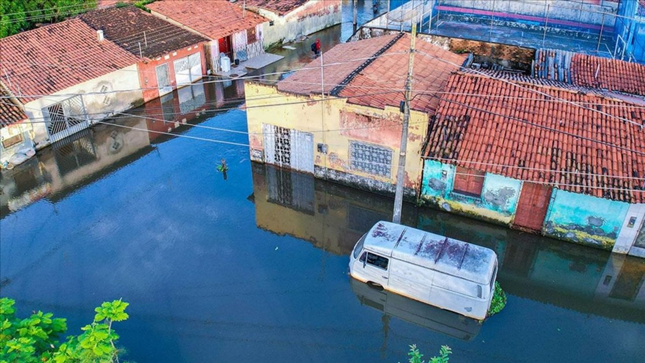Brezilya'da şiddetli yağışlar nedeniyle 11 kişi hayatını kaybetti