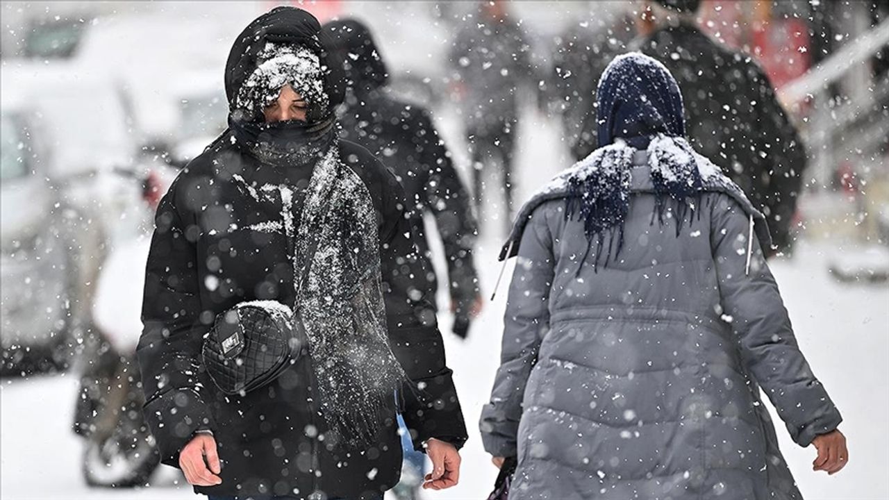 Türkiye, perşembe günü soğuk ve yağışlı sistemin etkisi altına girecek