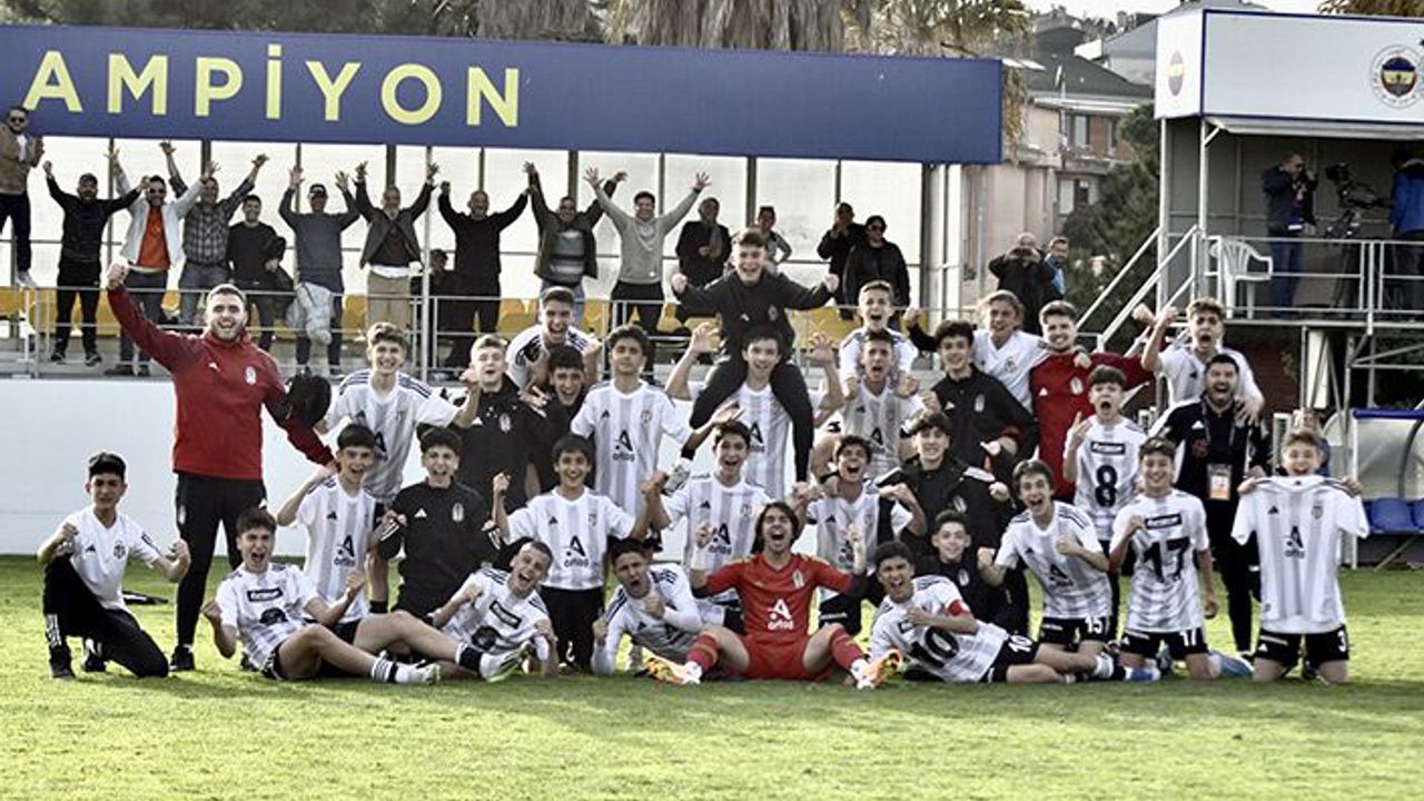 Beşiktaş Artaş U-14 Takımı, Fenerbahçe'yi 2-1 mağlup etti