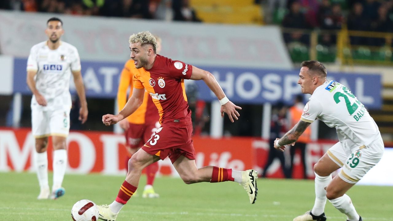 İlk yarı sonucu: Alanyaspor 0 - Galatasaray 0