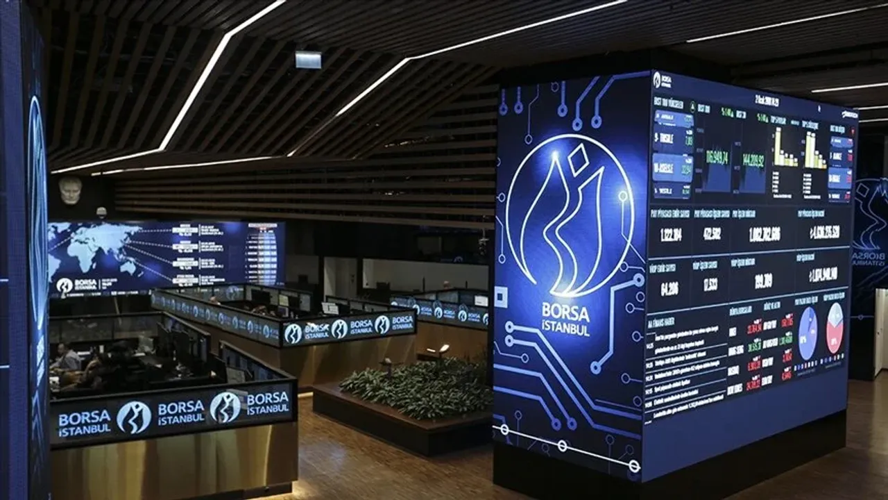 Borsa haftaya rekorla başladı