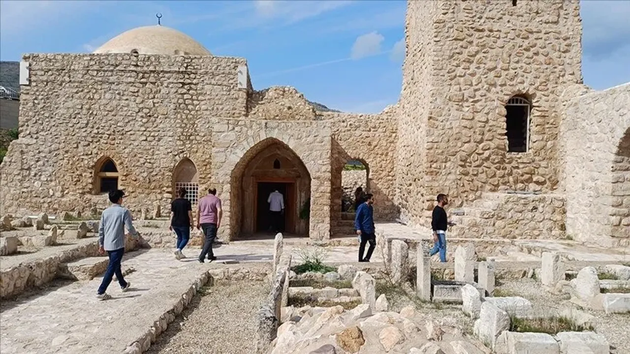 Hasankeyf'te bayram tatili yoğunluğu