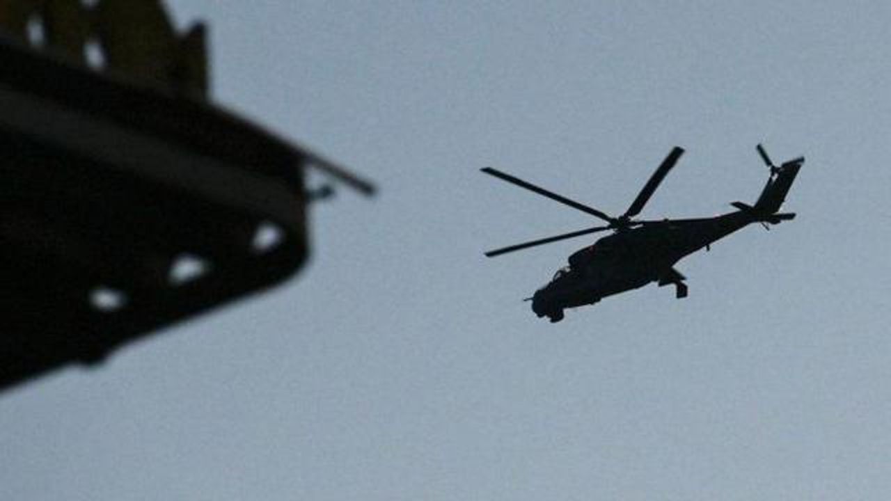 Myanmar'da silahlı grupların orduya ait helikopteri düşürdüğü bildirildi