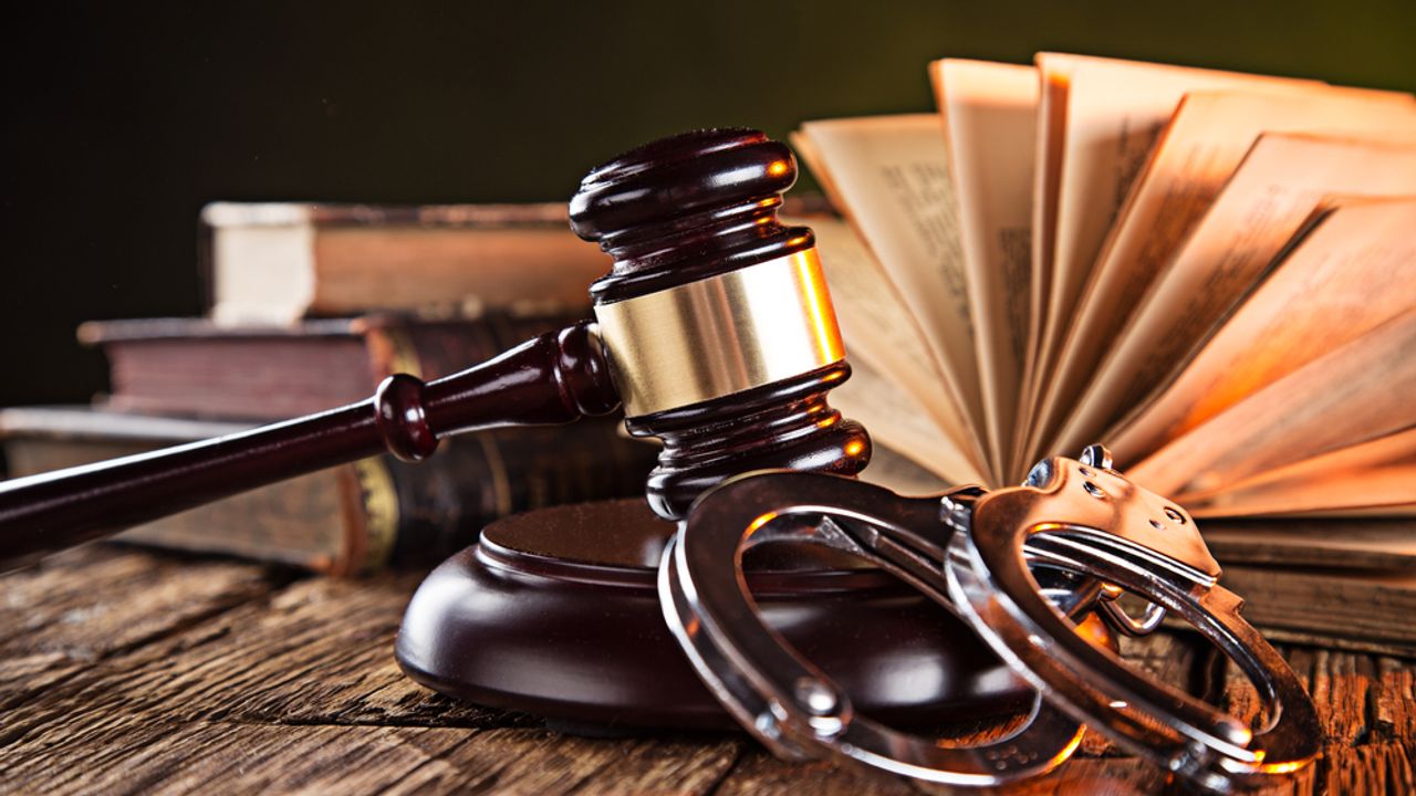Ceza Hukuku Nedir? Türk Ceza Hukuku Sistemi ve Temel İlkeleri