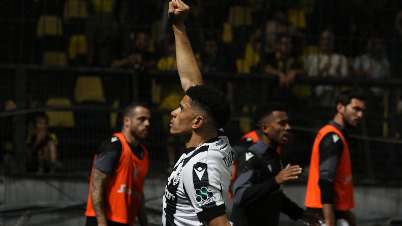 Yunanistan Süper Lig'de PAOK şampiyon oldu