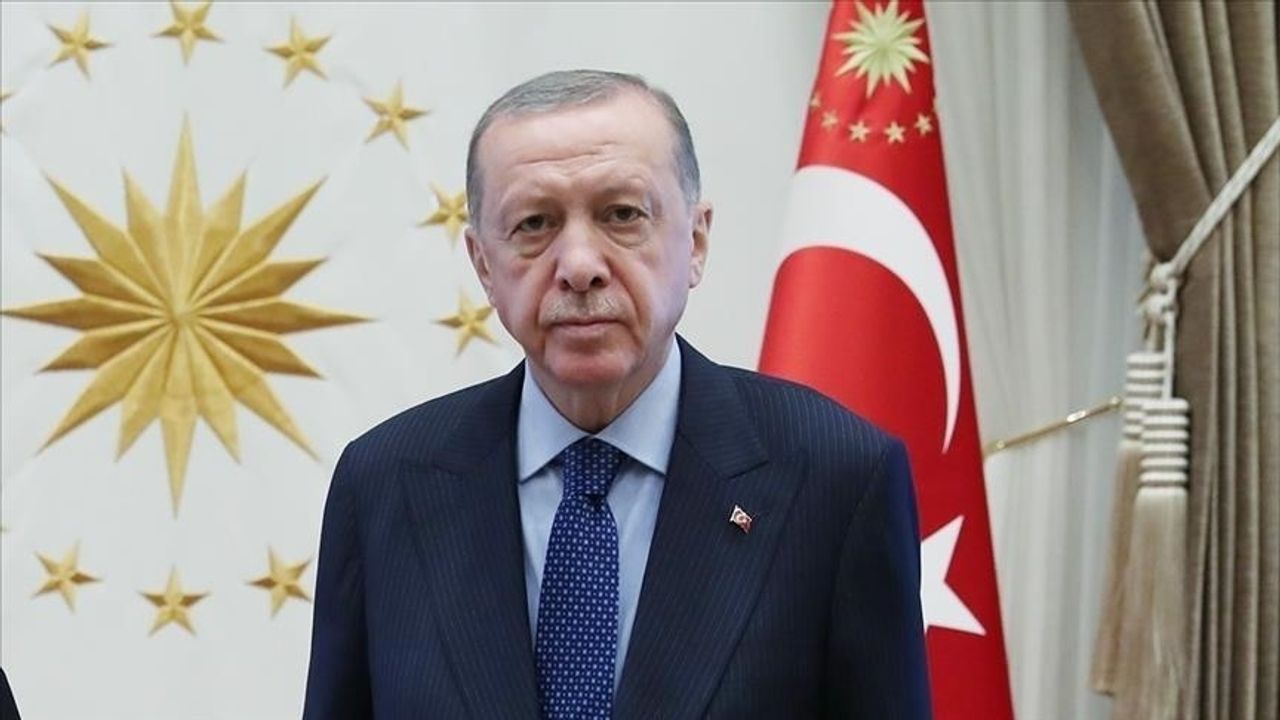 Cumhurbaşkanı Erdoğan'dan Reisi için başsağlığı mesajı