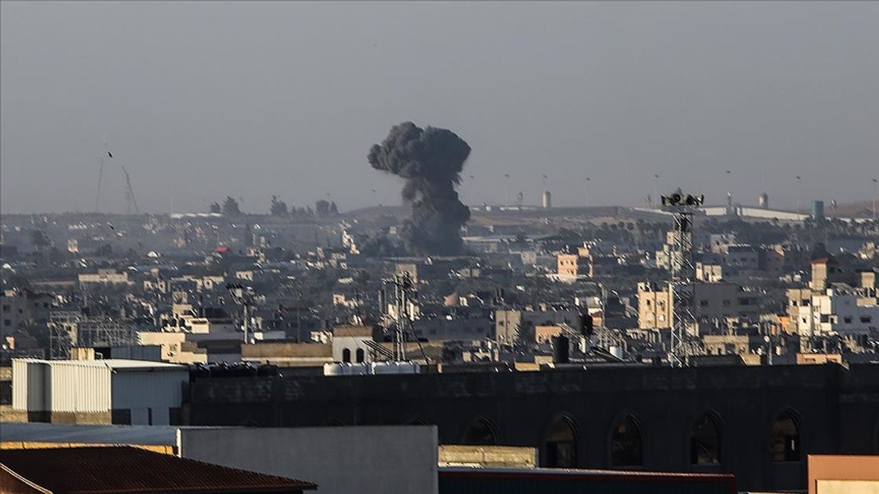 BM: Refah'tan geçen yardımların kesintiye uğraması Gazze'deki kritik insani müdahaleyi duraklatacak