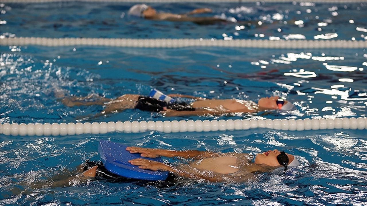 Milli yüzücüler, Su Sporları Avrupa Şampiyonası'nda mücadele etti