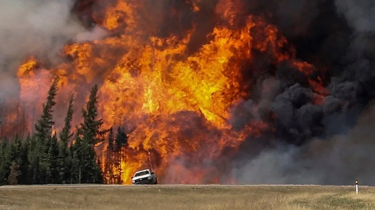 Kanada'da yüksek güvenlikli cezaevi orman yangınları nedeniyle boşaltıldı